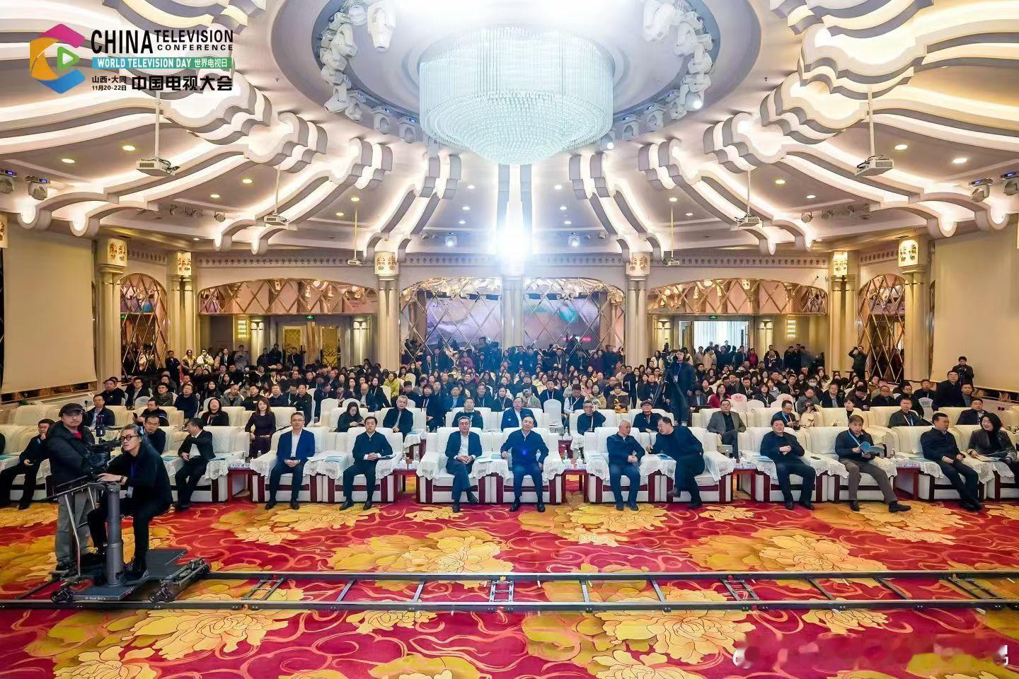 《逆时追凶》荣获中国电视大会佳绩，双时空悬疑叙事引发瞩目 