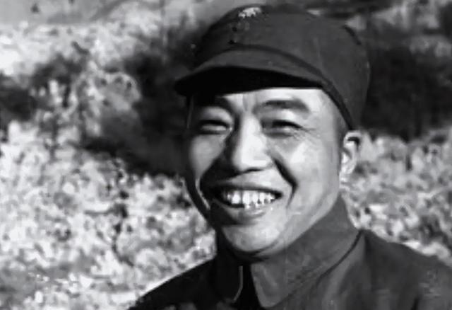 1928年平江起义后，彭德怀、滕代远率红五军转战千里，终在井冈山与朱毛红军会师。