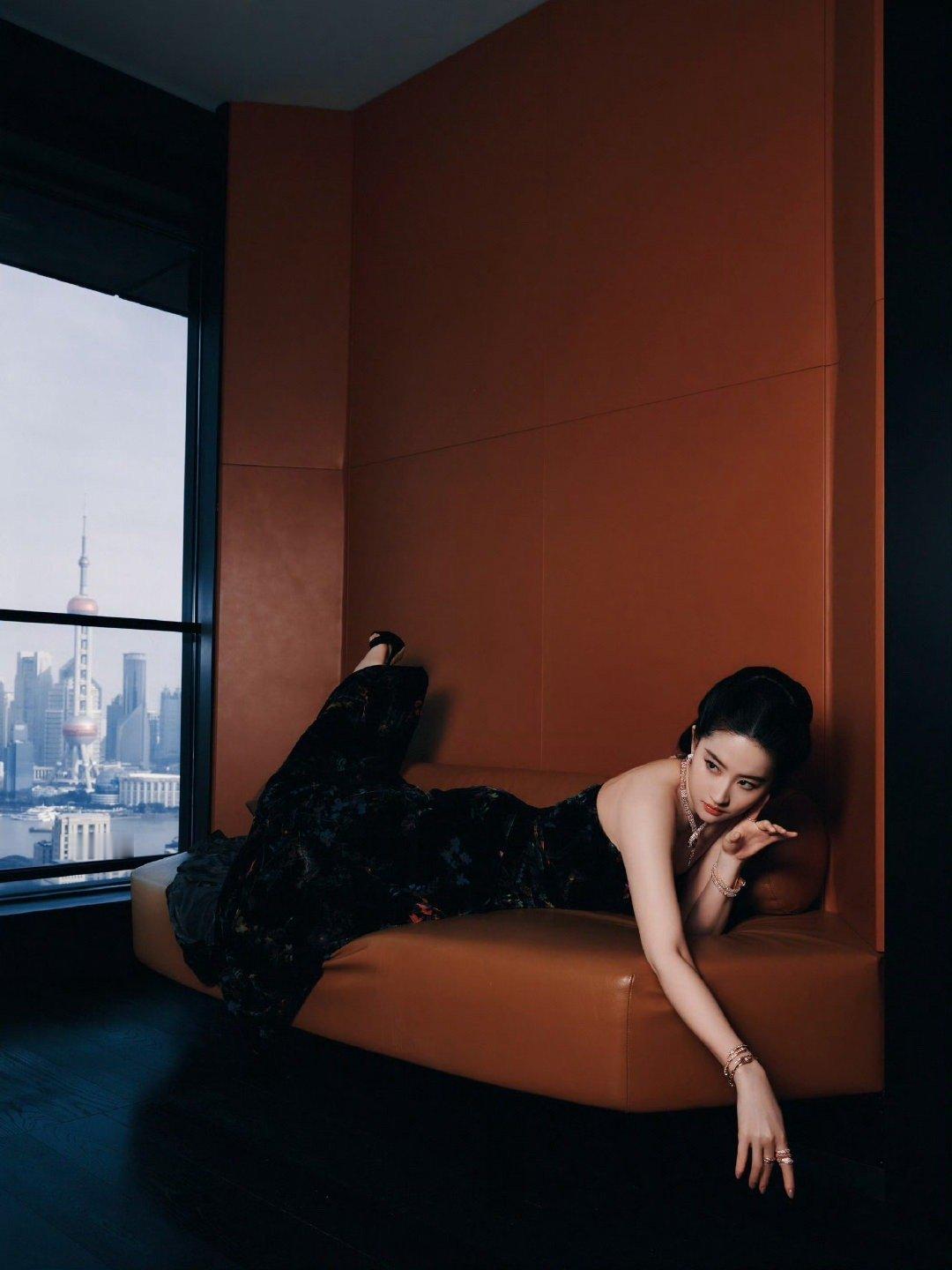 刘亦菲青蛇白蛇 女王 