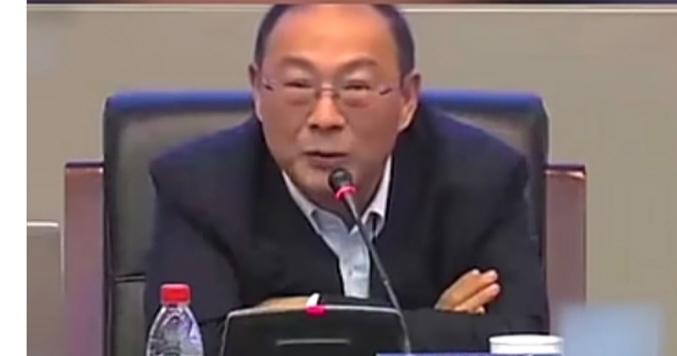 金灿荣教授提出的“大国不狠是没人怕的，也没有死心塌地的朋友的”，
核心并非主张盲