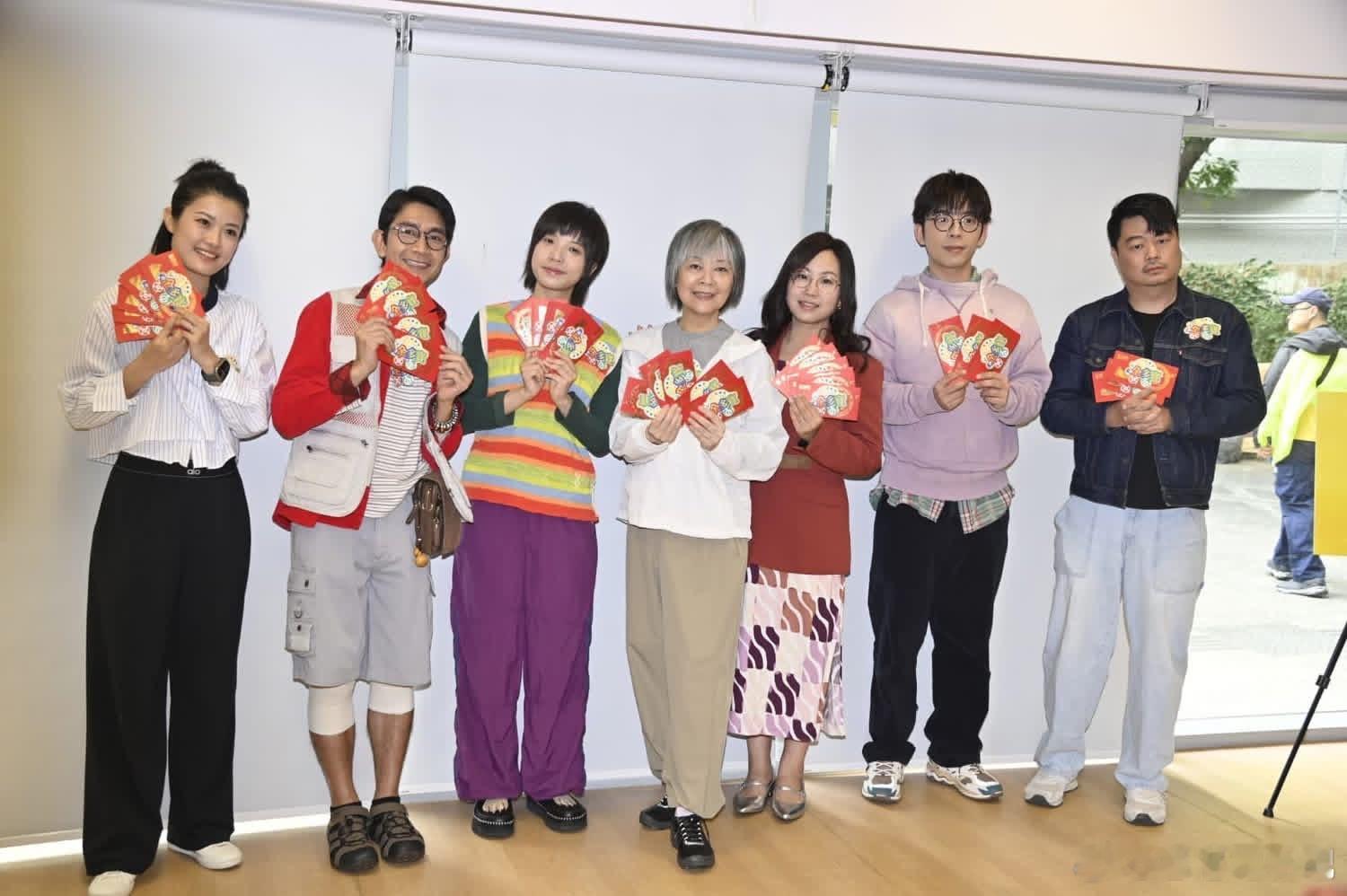 由金燕玲、吕爵安、钟雪莹、李尚正、杨诗敏（虾头）主演、翁子光执导及编剧的贺岁片《