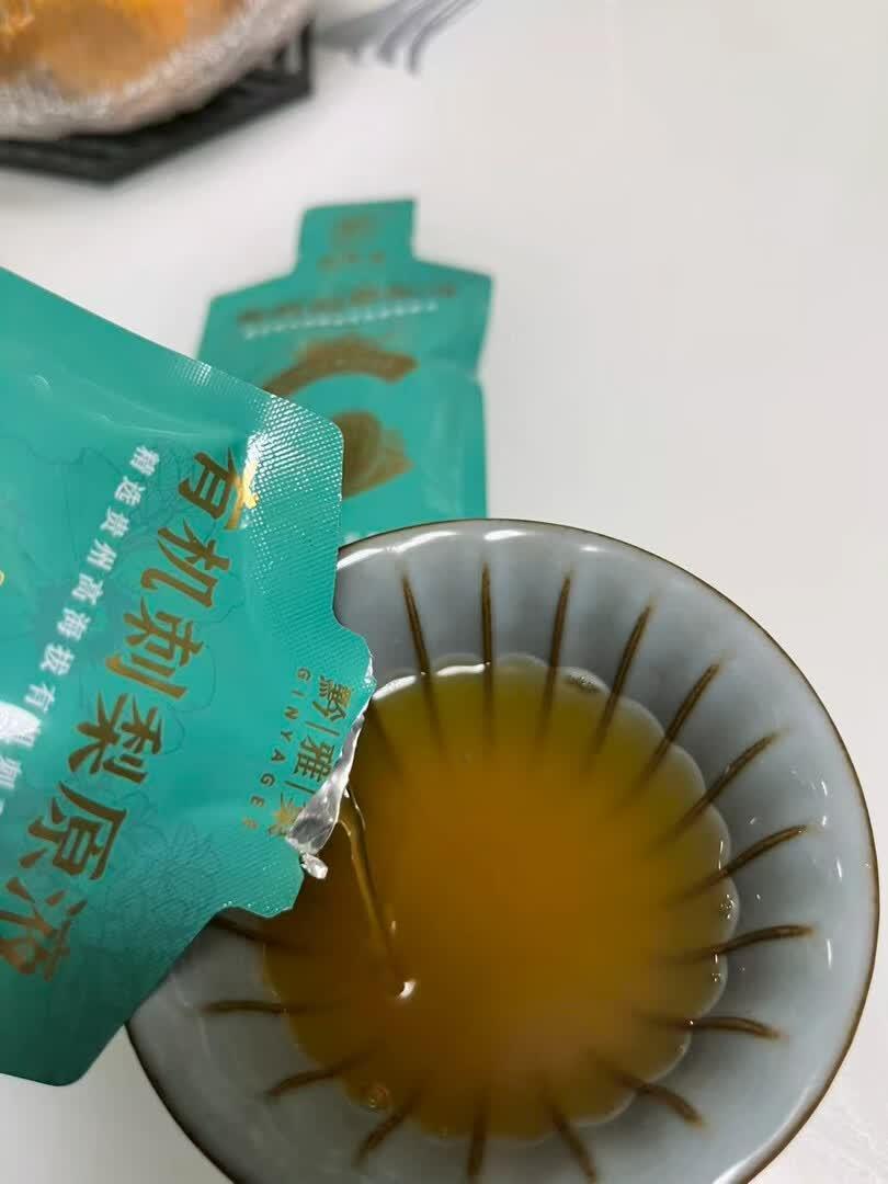 现在的A股，指数强🉐可怕，不管盘中怎么砸盘，尾盘都能给指数拉回来。指数牛确实名