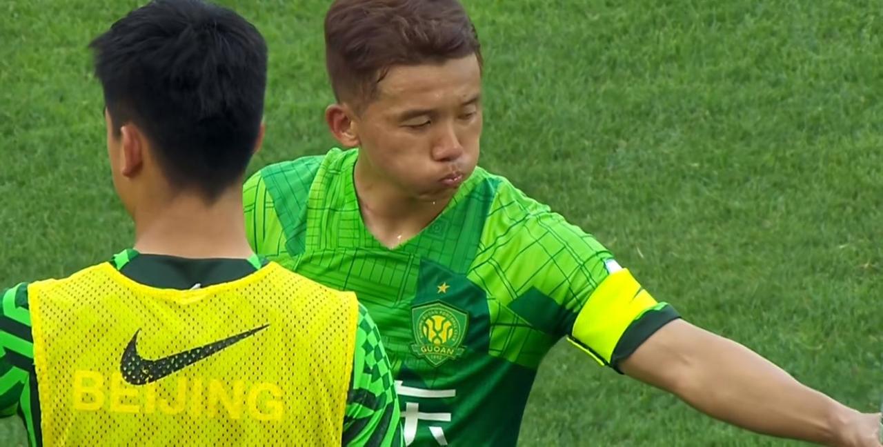 又重伤1主力，国安连损3大中场，调整补强目标 召回5场1球中锋替补
北京国安主力