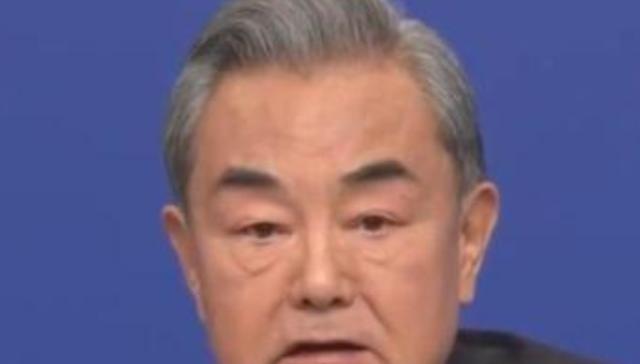 台湾 不接受＂一国两制＂，王毅外长曾对此作出回应，那就成全你们，从今往后台湾就只