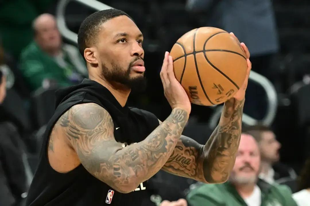 放开抡的利拉德，得分能力太强，雄鹿战胜步行者，让热火后悔。
第一，利拉德出场37