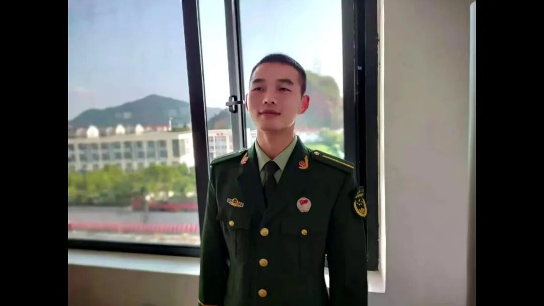 年仅25岁！广西海警谯禾林牺牲前最后画面公开，被走私艇高速冲撞……