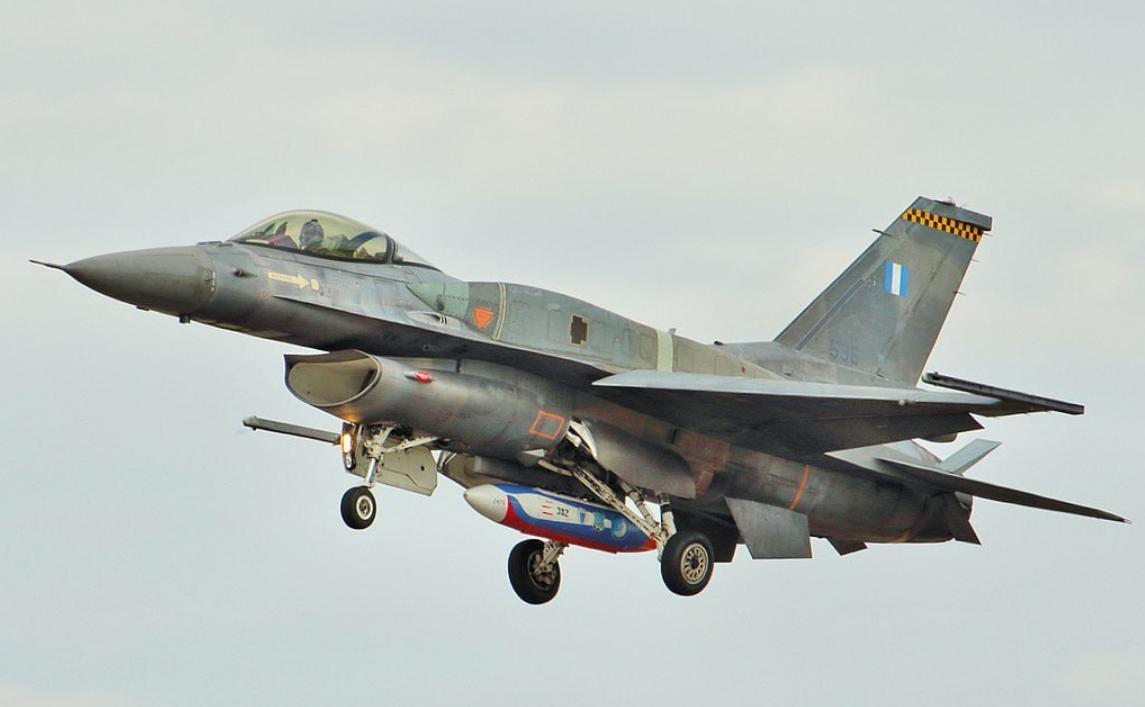 7月17日，希腊方面称，美国将向希腊出售40架F-35战斗机，作为交换，希腊将向