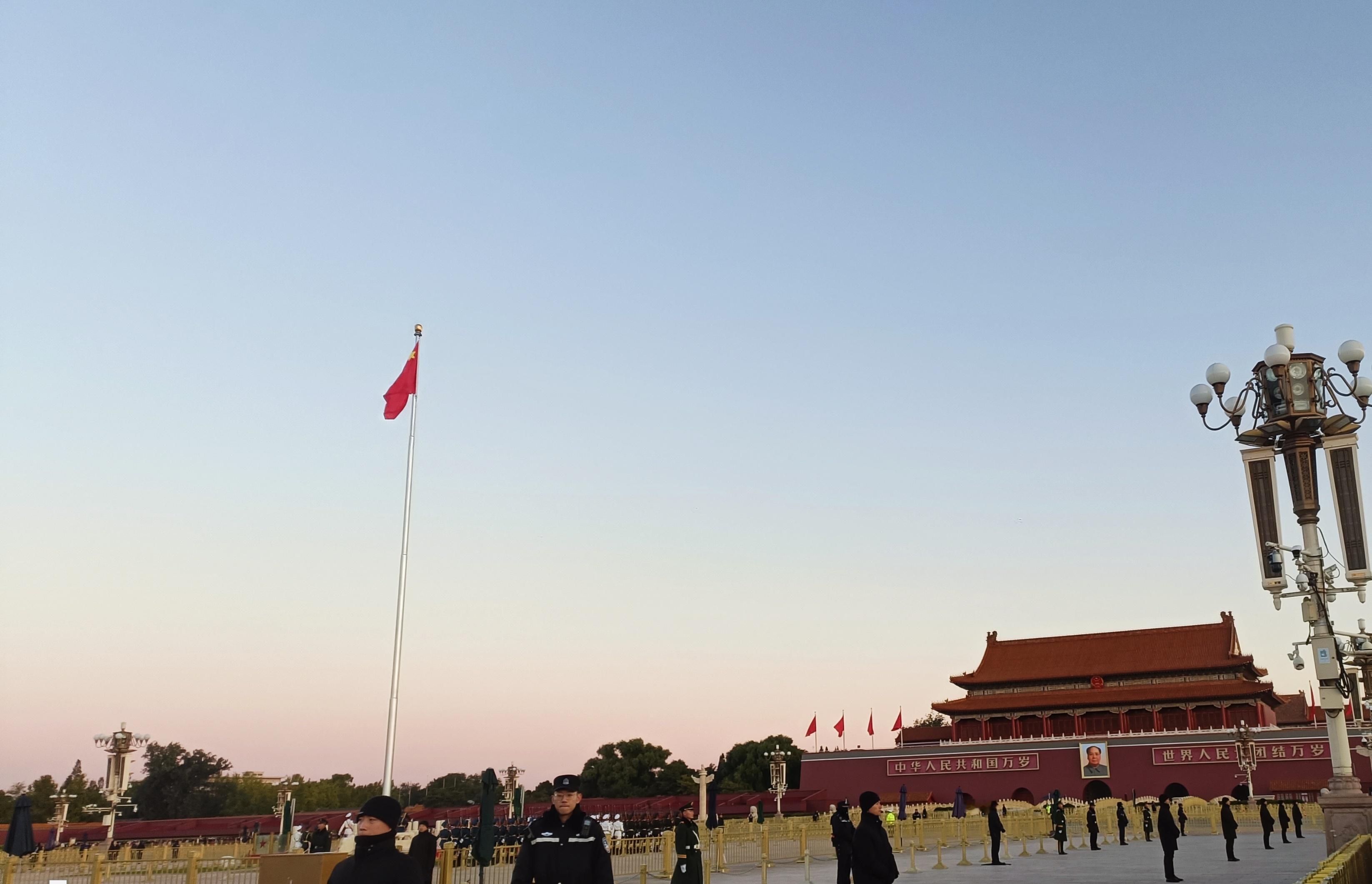 我的位置还是挺不错的[哈哈] ​​​