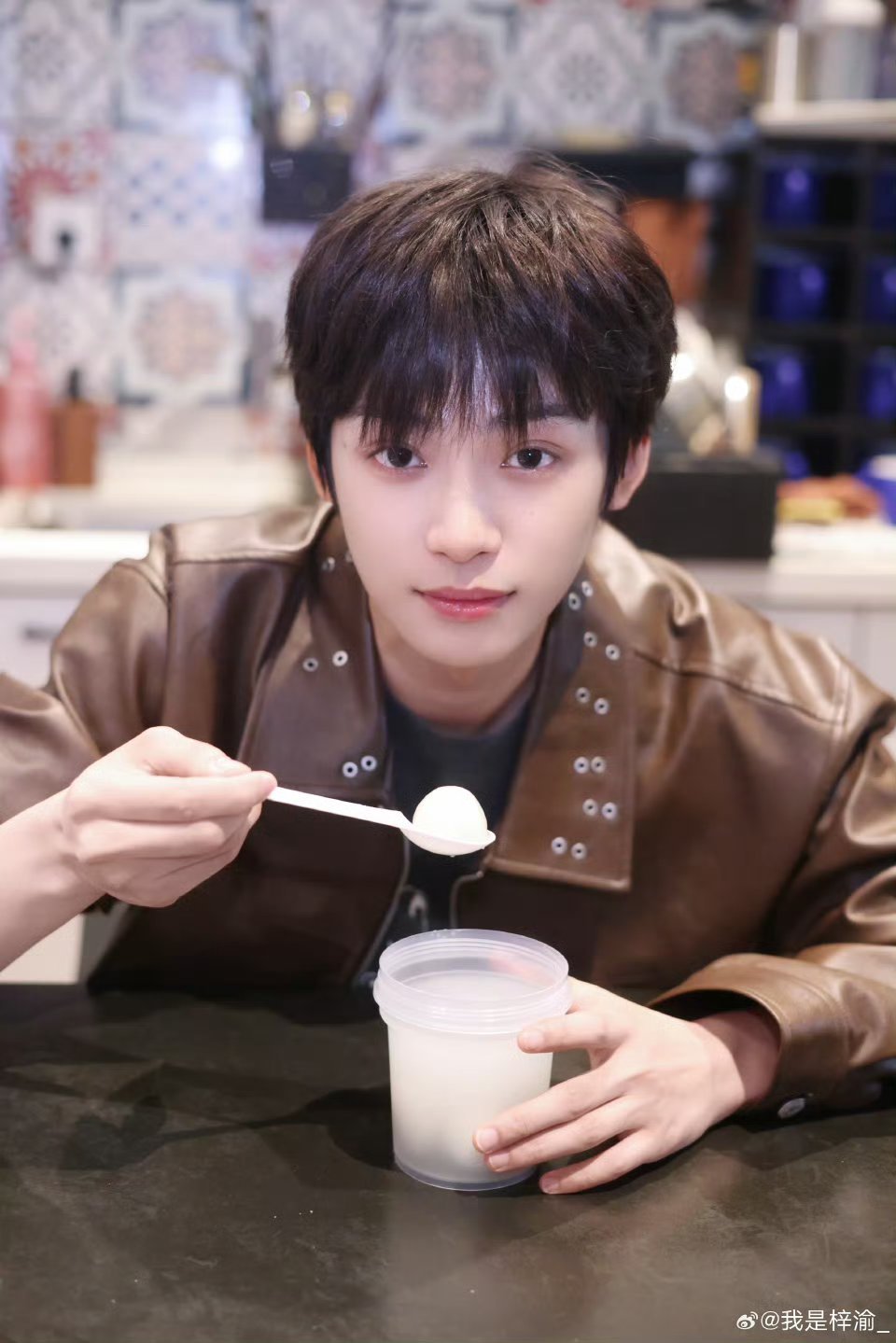 梓渝 zy梓渝未来可期 可惜他的耳朵是来带耳麦的,并不是来倾听我对他的思念的