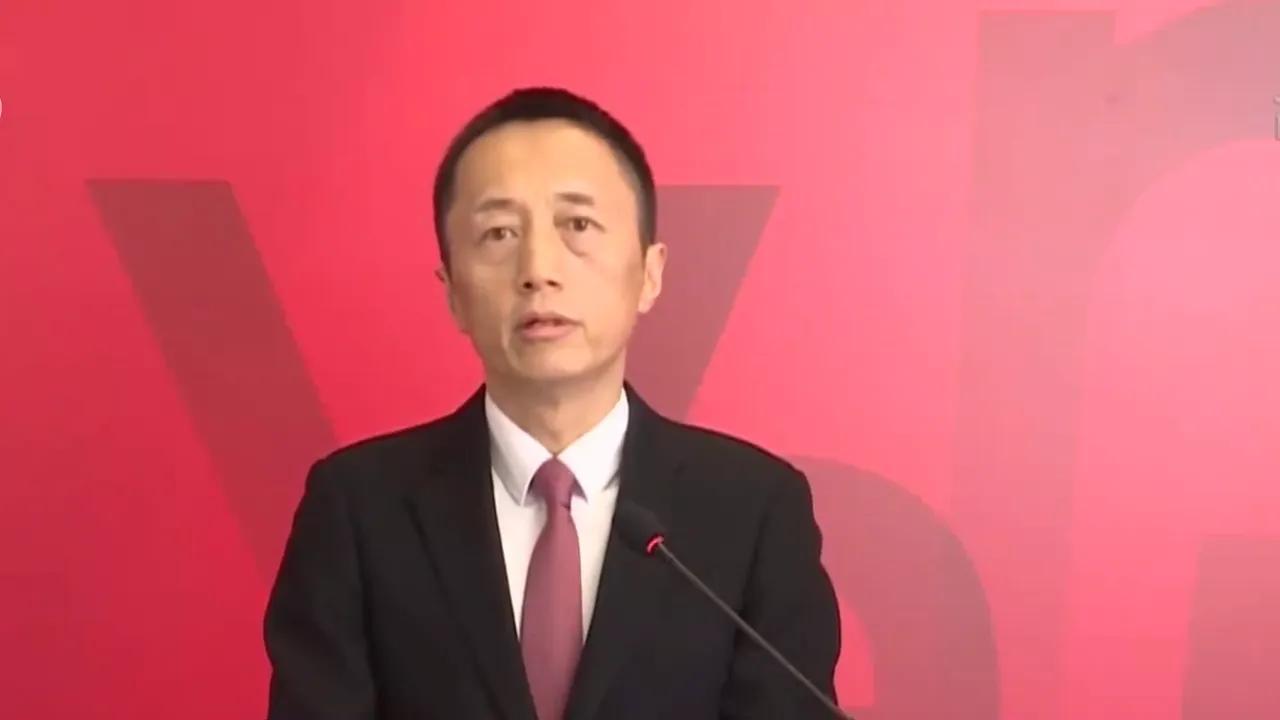 郁亮卸任万科董事长后首发声：楼市回升已有较好基础

难得一见的郁亮终于又发声了，