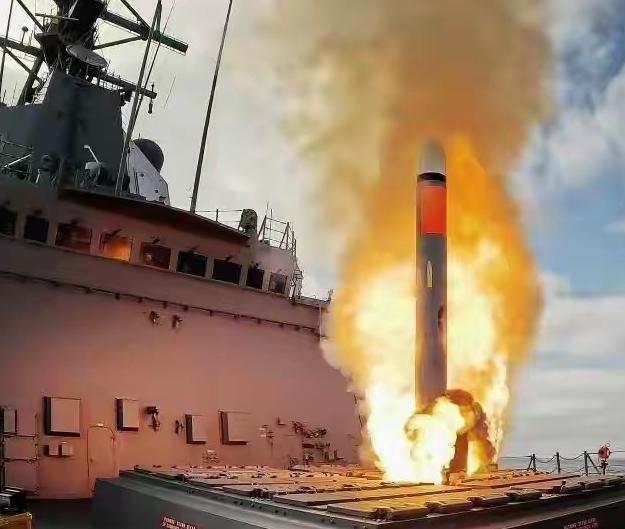 有了委内瑞拉的甜头，老特想在伊朗复制一回，来个快进快出，见好就收。但这次显然不受