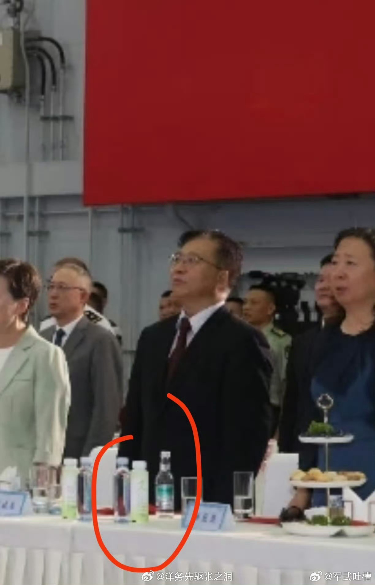 山东共建单位搞得不错，特产都带去香港了特产是特产，但一般人真喝不下[笑cry][