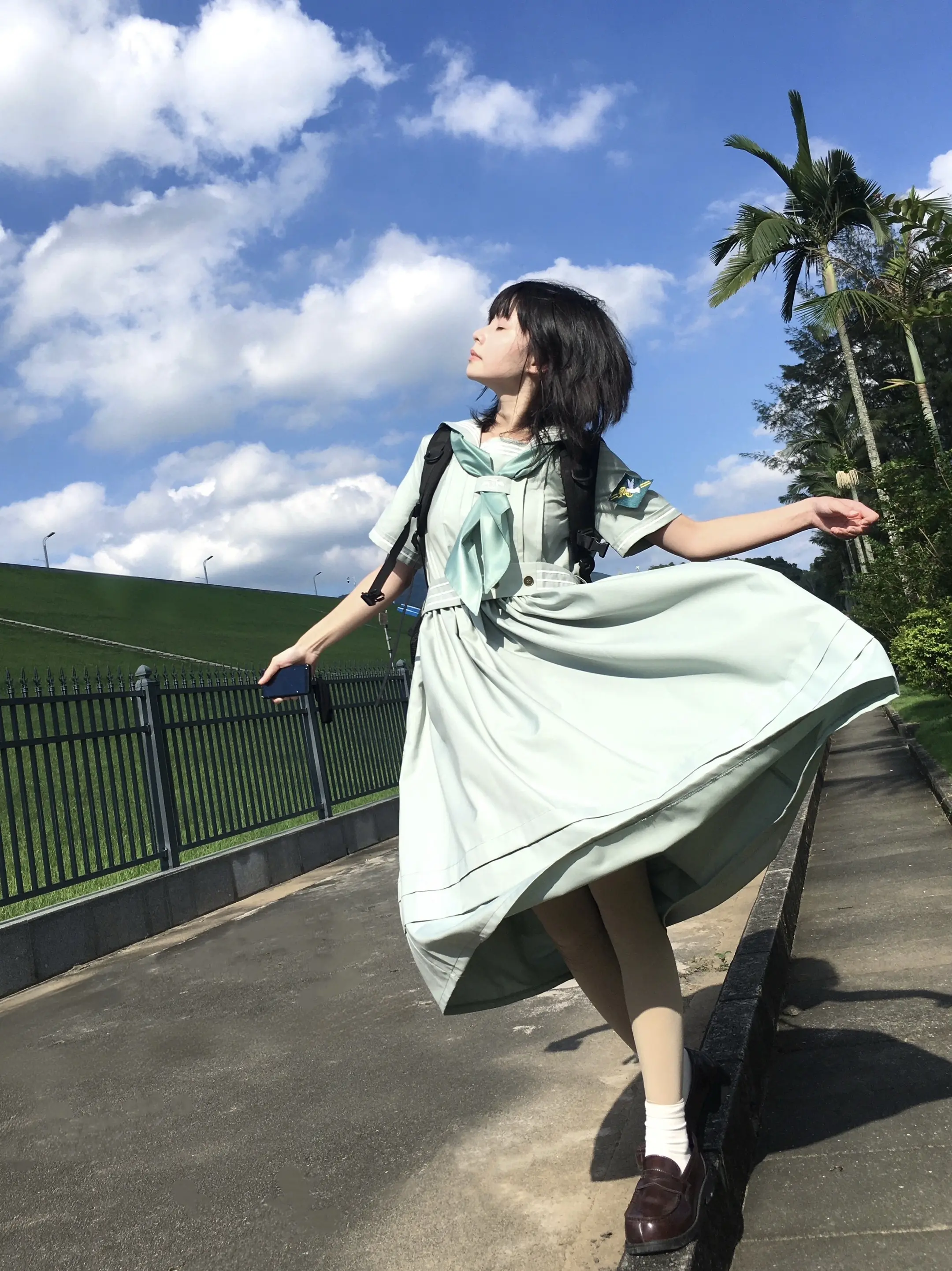 盛夏。