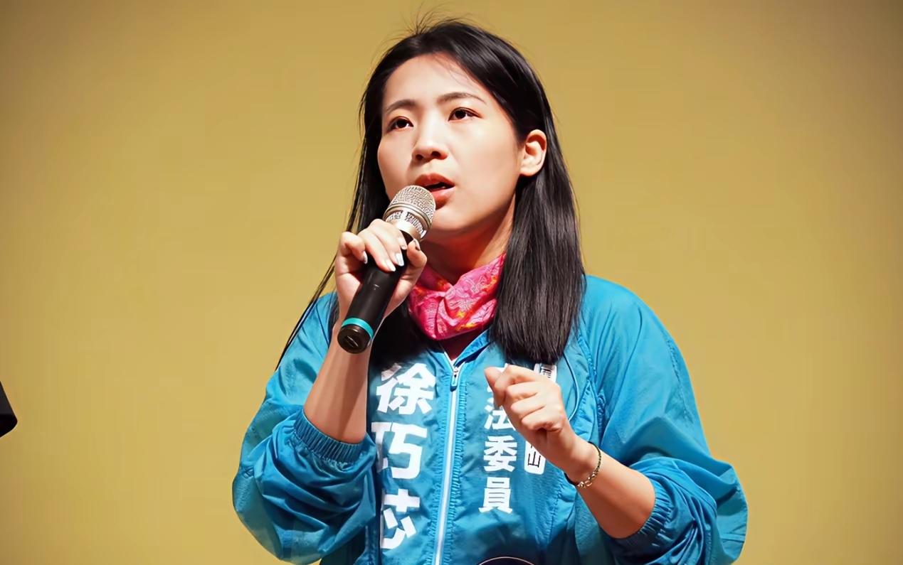 徐巧芯开口了。徐巧芯今天(18日)称，“基金会的事务就由基金会处理，能少说几句就