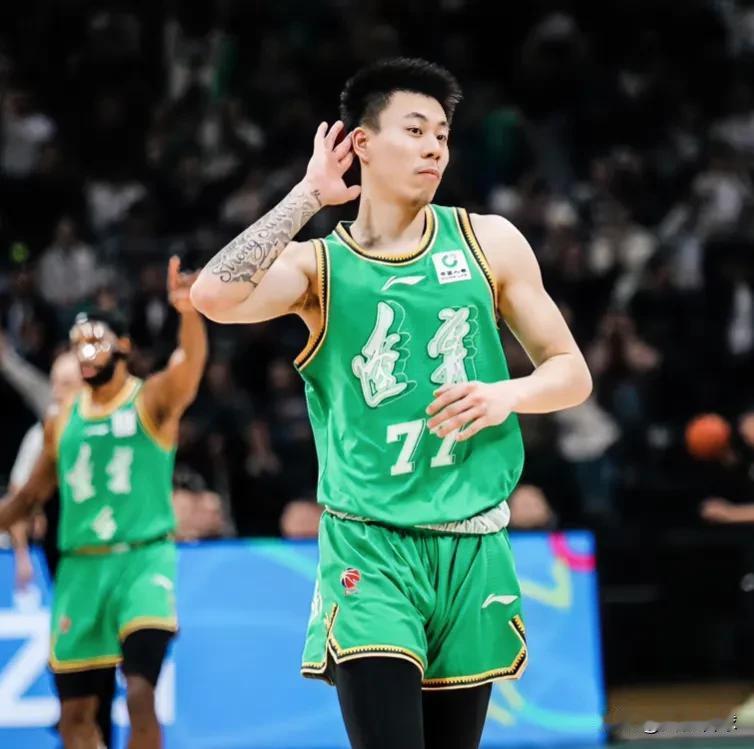 确实太强了！辽宁116-95大胜广东晋级总决赛，看看数据谁是赢球最大功臣！
付豪