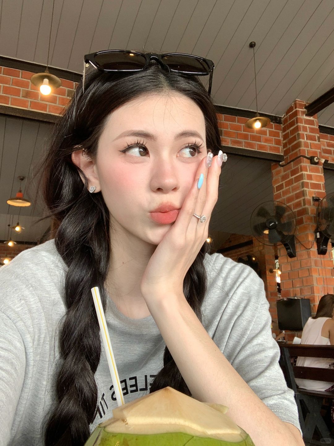 好热.