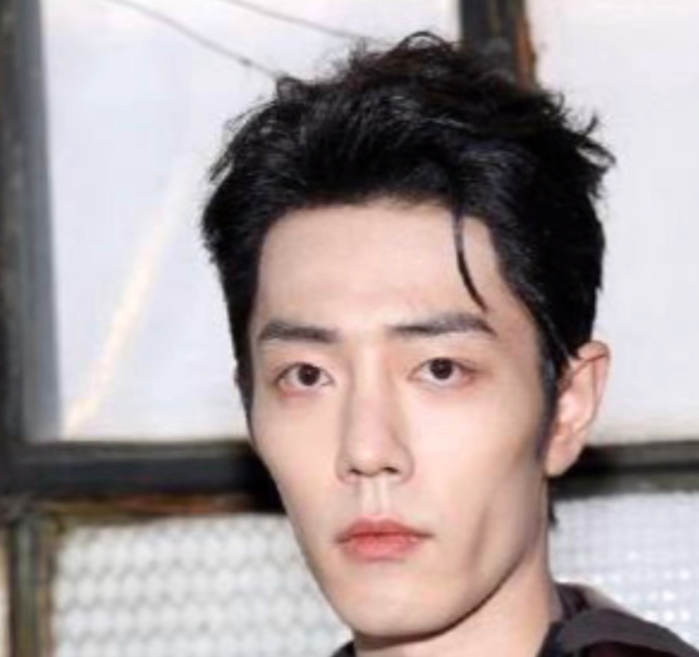 AI短剧 肖战能说吗，这短剧AI训练的角色居然比肖战本人好看，给他颜值提升了不止