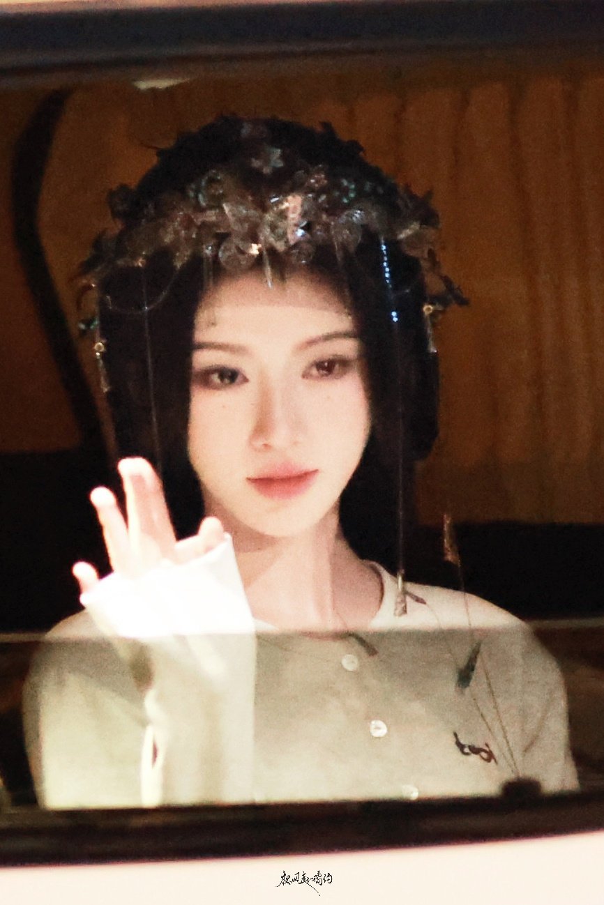jjy鞠婧祎苏绿夏jjy鞠婧祎万花世界如果甜到你 我只能说一句I’m sorry
