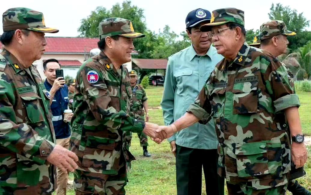 柬埔寨近期加大对电诈窝点的打击力度。
洪森强调，柬埔寨绝非犯罪分子的避风港，而是