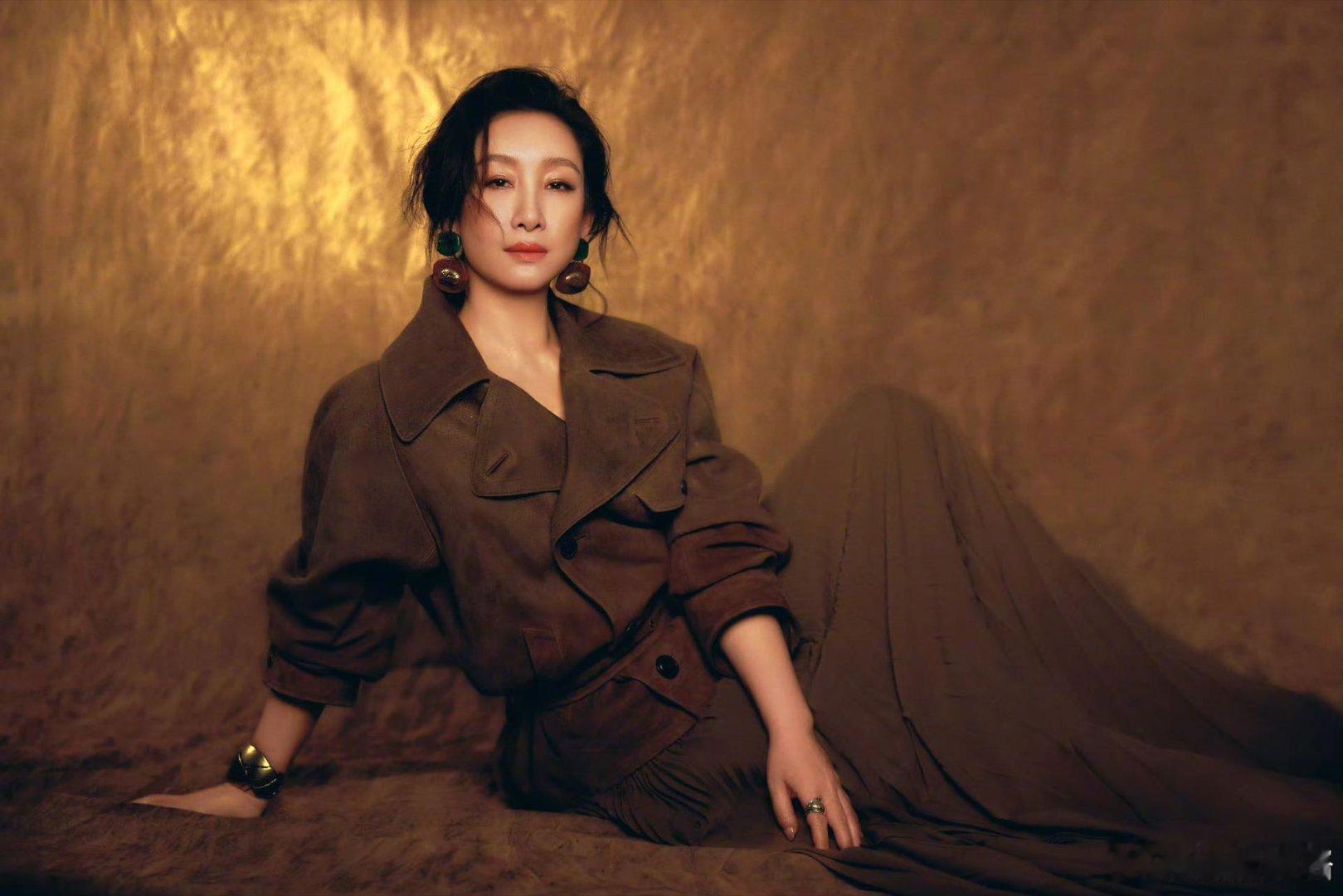 秦海璐听到刘涛说妈妈爱你的反应秦海璐穿书不当女主当系统当听到突然改口叫“妈妈”，