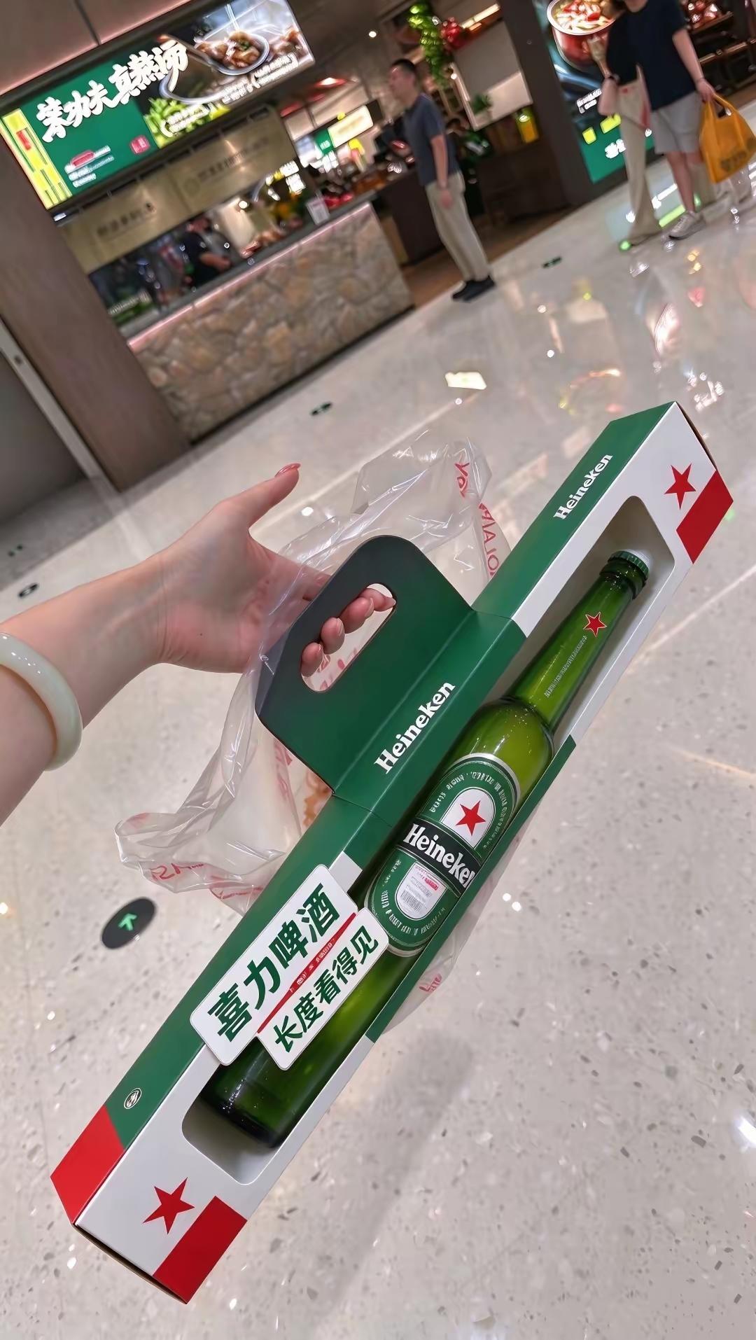 就是说还有什么不能加长？我们太喜欢凑热闹了，有个加长蛋挞，就跟着出来加长肉夹馍，