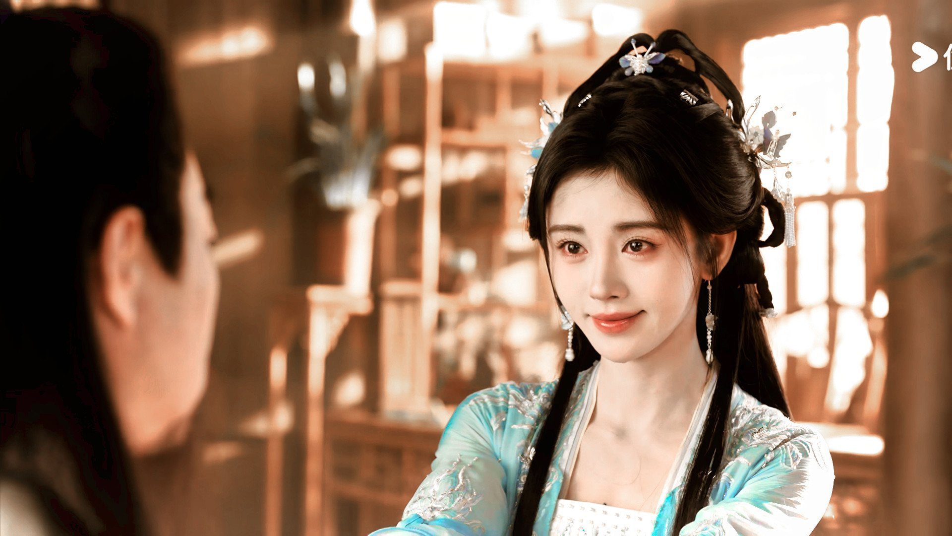 鞠婧祎阿黛 jjy鞠婧祎来战 “你是我藏匿起来的小浪漫 是所有文案都不能形容的浪