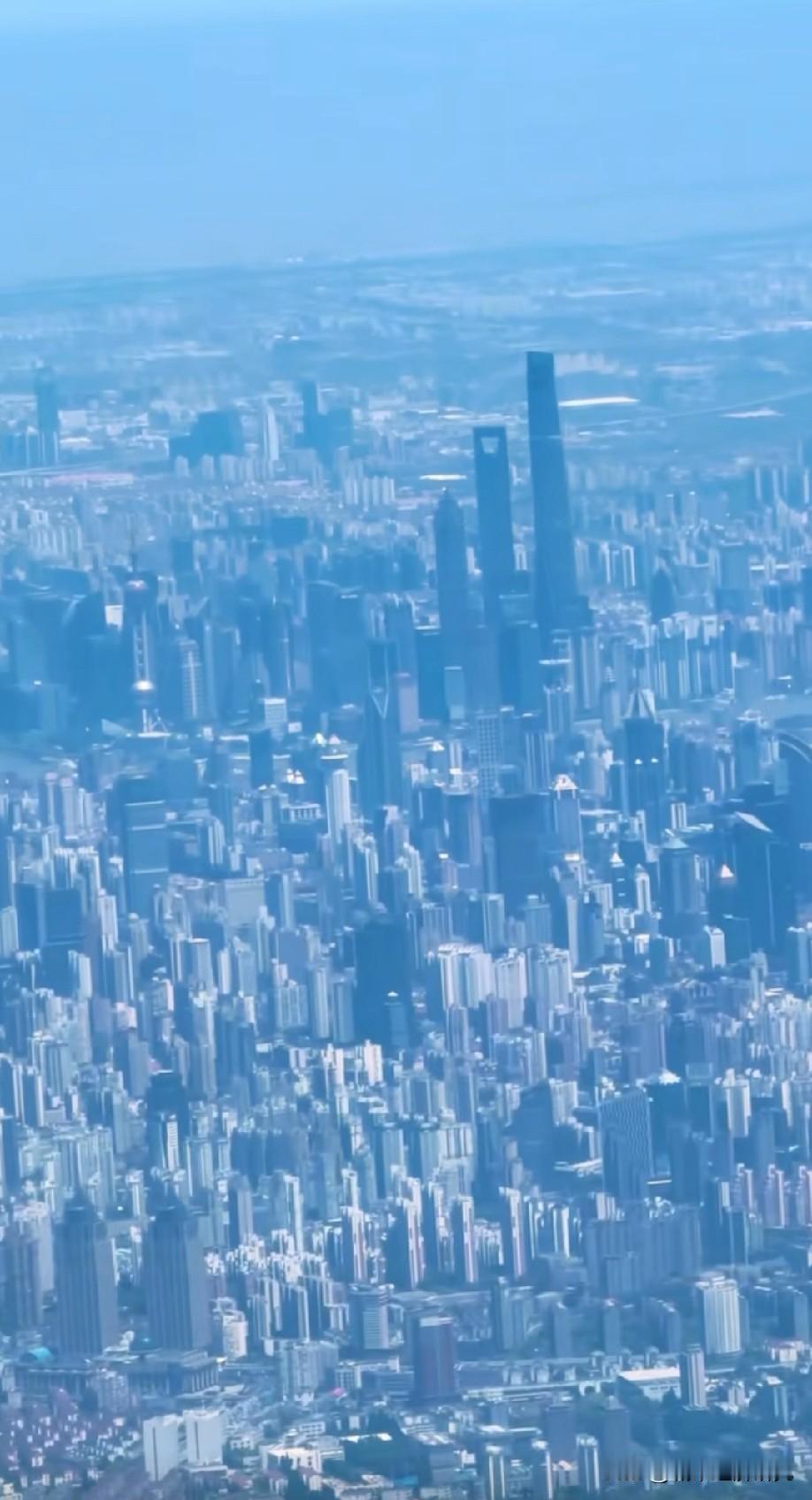 上海城建水平就算放在世界城市里也属于一流顶尖水平，世界城市里城建能够高于上海城建