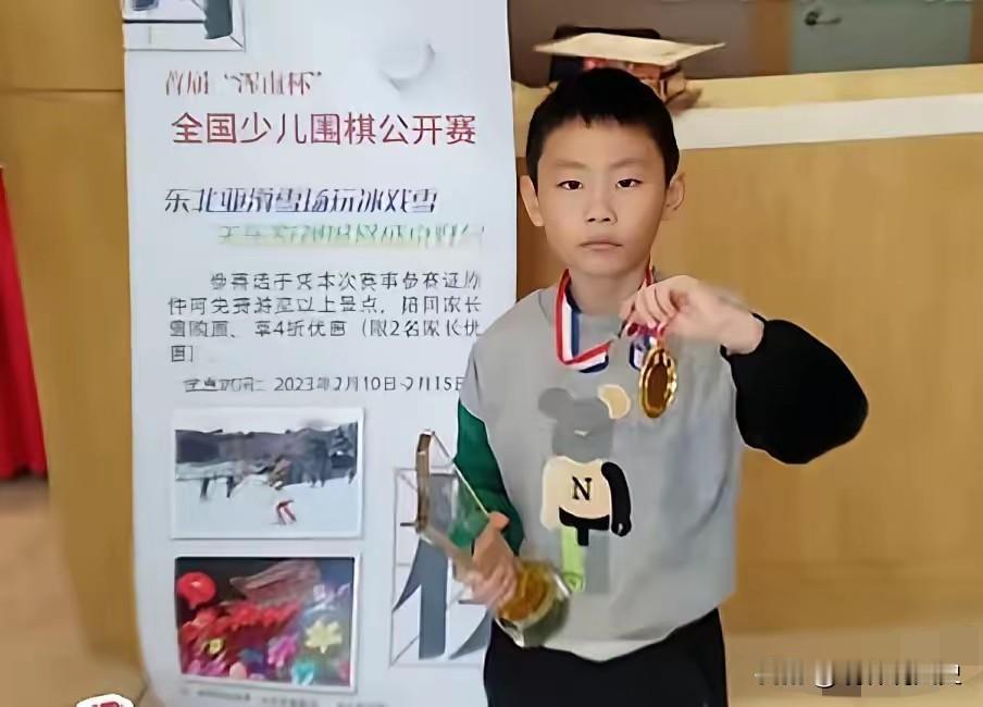 爆哭！9岁围棋天才坠楼！临终语音让全网破防！

全国最年轻的围棋少儿赛冠军朱宏鑫