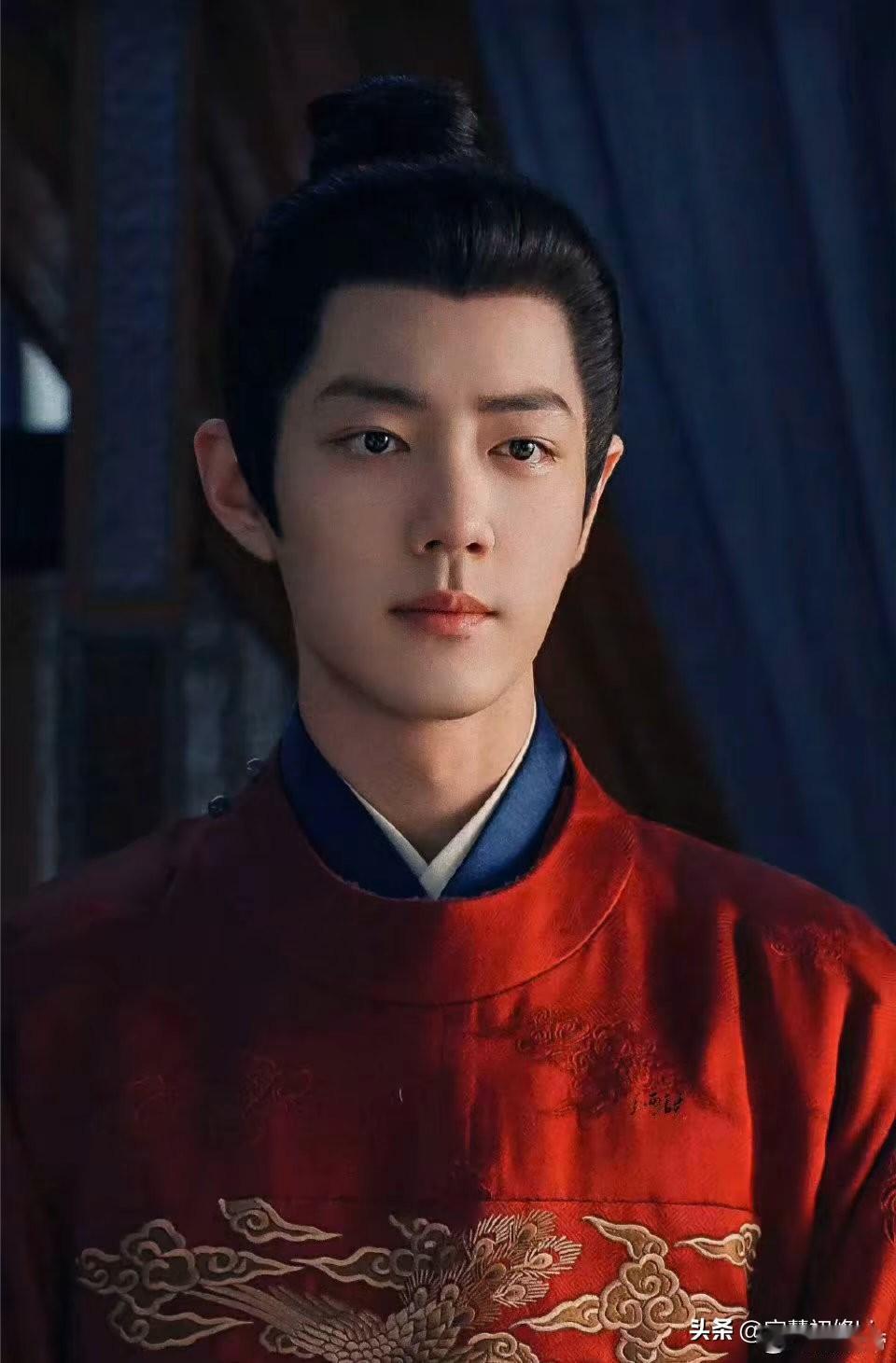 空有流量和实力流量并存的根本不是一回事。空有流量的叫流量明星 ，有演技没流量的叫