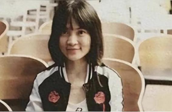 罪有应得！2023年，曾公开威胁“用核武打中国”的武汉大学985女硕士王懿，最终