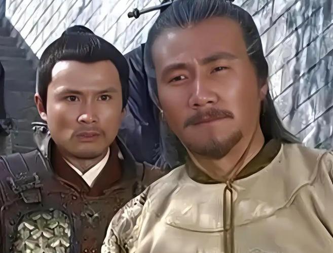 1393年，朱元璋对蓝玉动了杀心，临行前，蓝玉当众质问：“太子刚走就对我下手？不