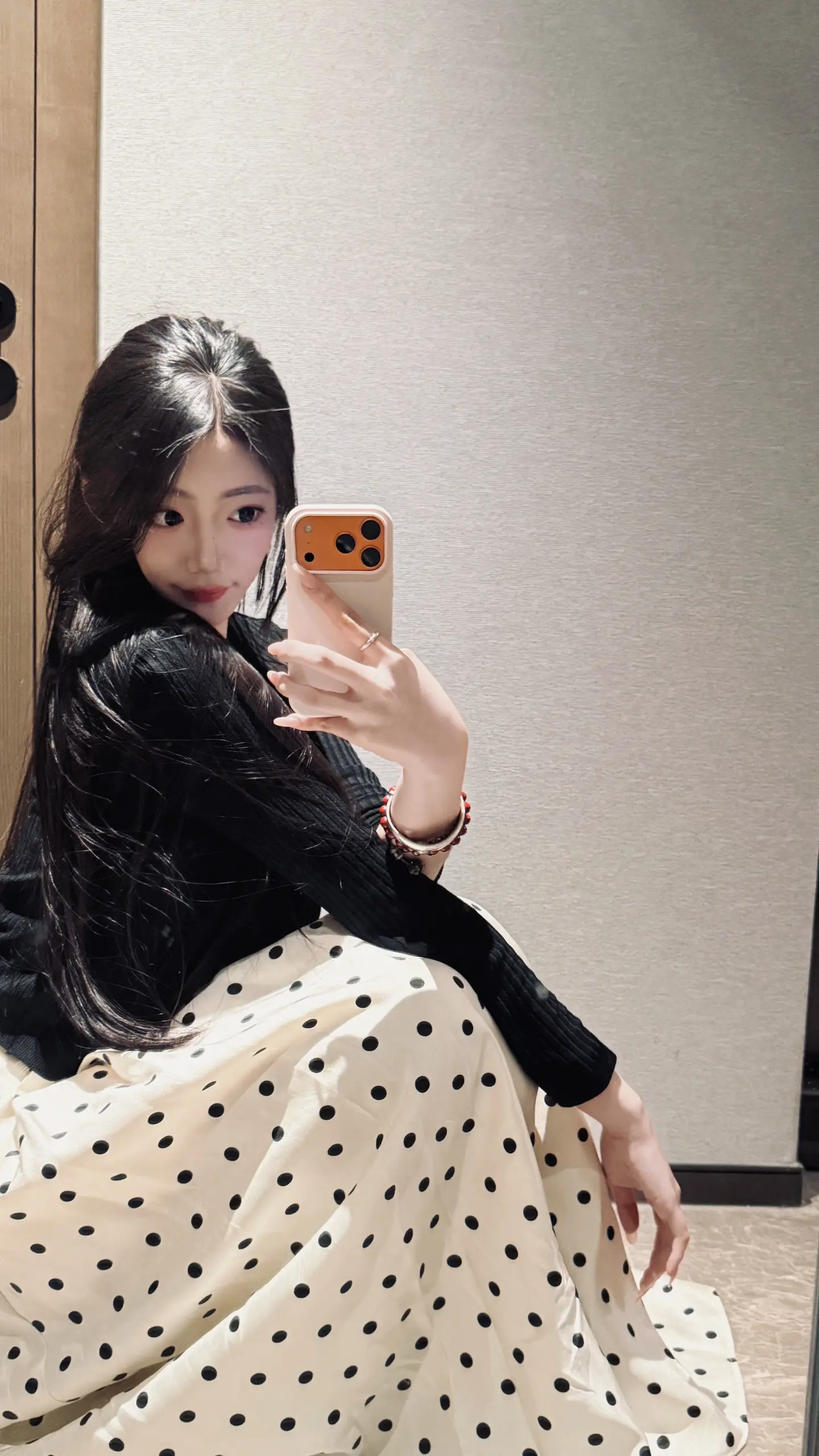 我知道过度坦诚就会失去吸引力 可我无心与别人周旋 我只想做自己 我想一...