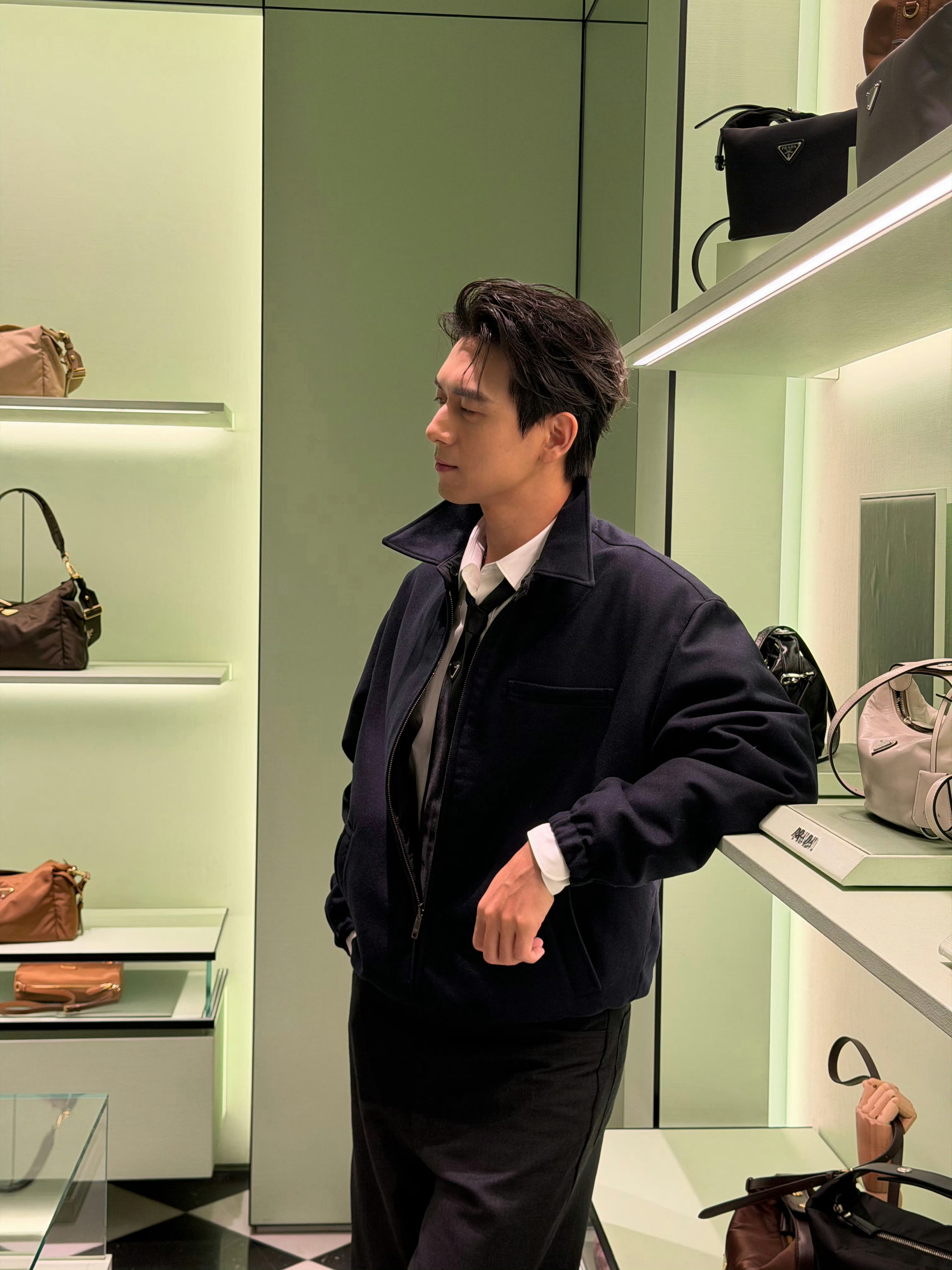 prada代言人李现 Prada 再登全球最热门品牌榜首🔥Lyst第三季度榜单