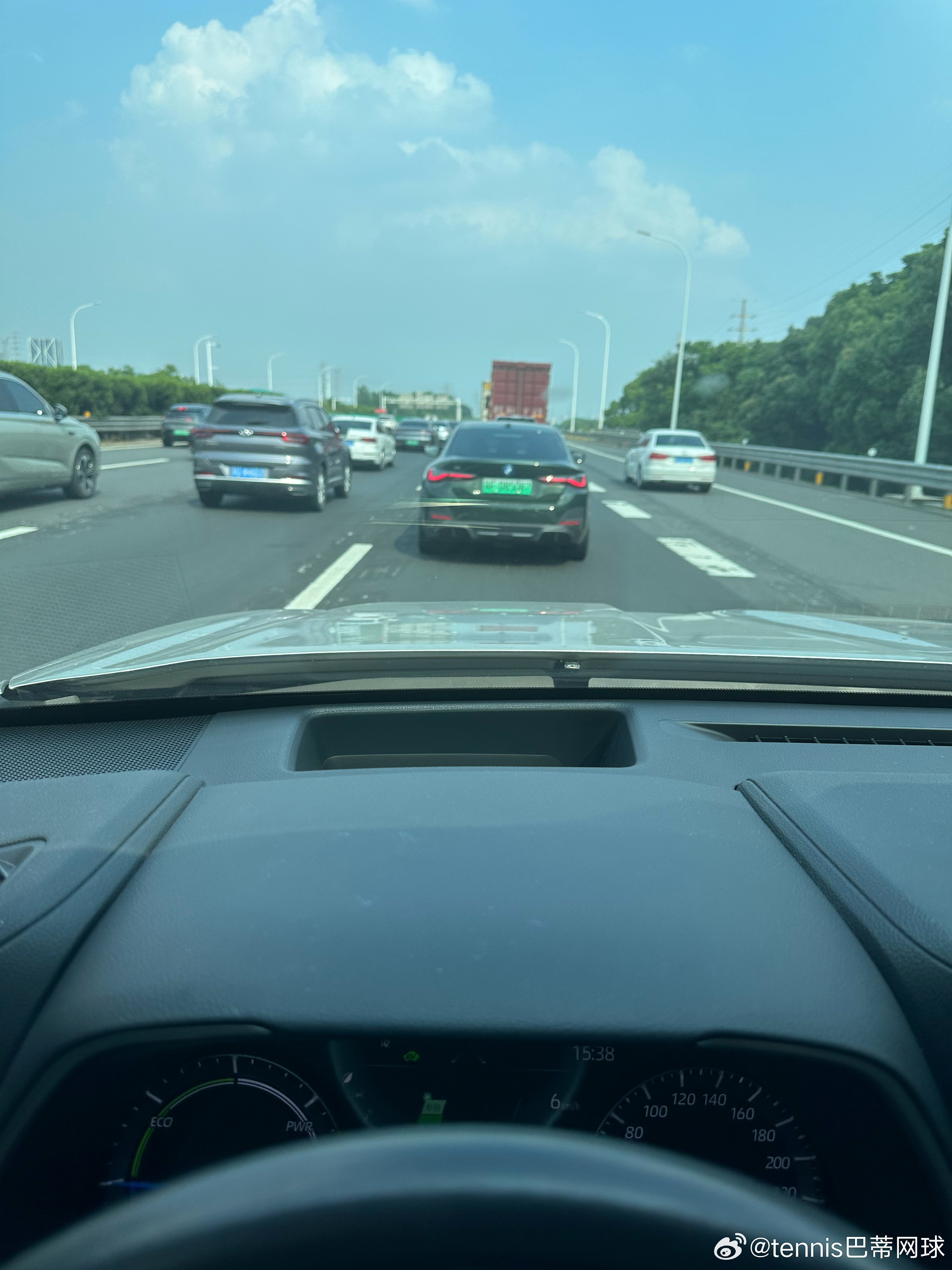 沪宁高速也能堵？