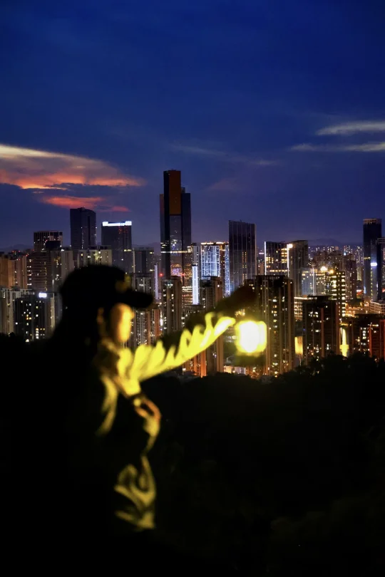 后悔才来桃花岭徒步！日落后长沙夜景太绝了