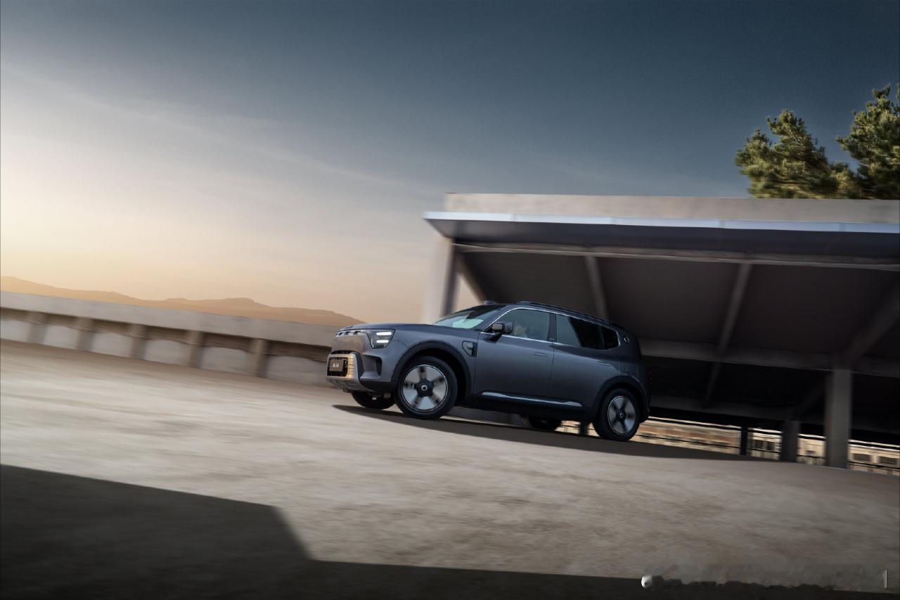 16.99万精灵5号超级电混超凡上市  我仔细研究了smart精灵5号超级电混版