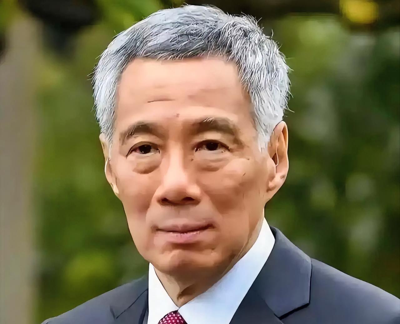 近几日东南亚航运圈变天了！越来越多巨轮绕开新加坡，直奔海南洋浦——今年前10月洋