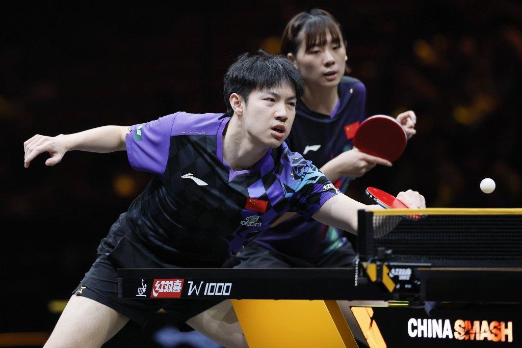 2-3憾负！黄友政/陈熠获得乒乓球亚锦赛混双亚军！

10月24日凌晨，2026