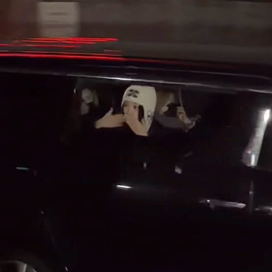 来接受舒心今天的连环飞吻😘 