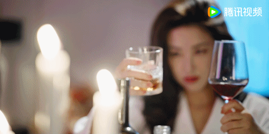 朱珠新剧离开前任全是上坡路 离 婚 前 的 许蜜语，全 心  全 意 照 顾 老