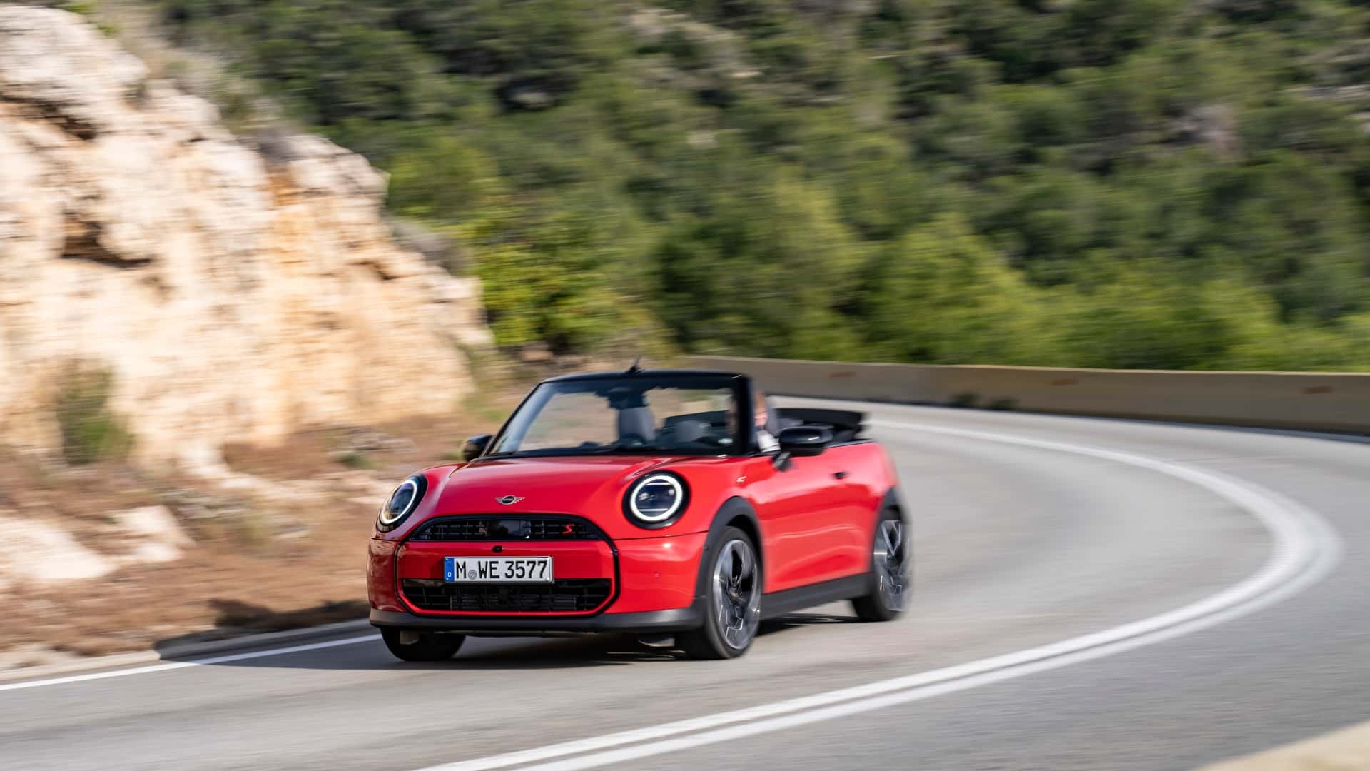 MINl Cabrio Cooper S ​​​