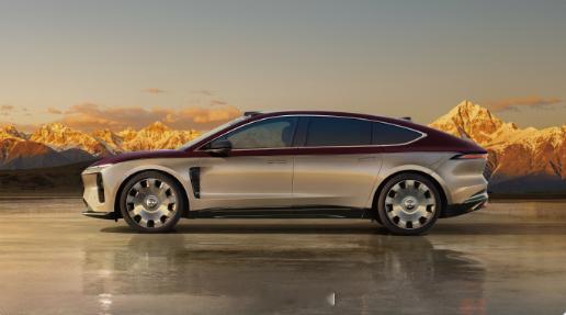 特别版今天又推日照金山主题配色，和昨天的拂晓黎明，大家更喜欢哪个？ 