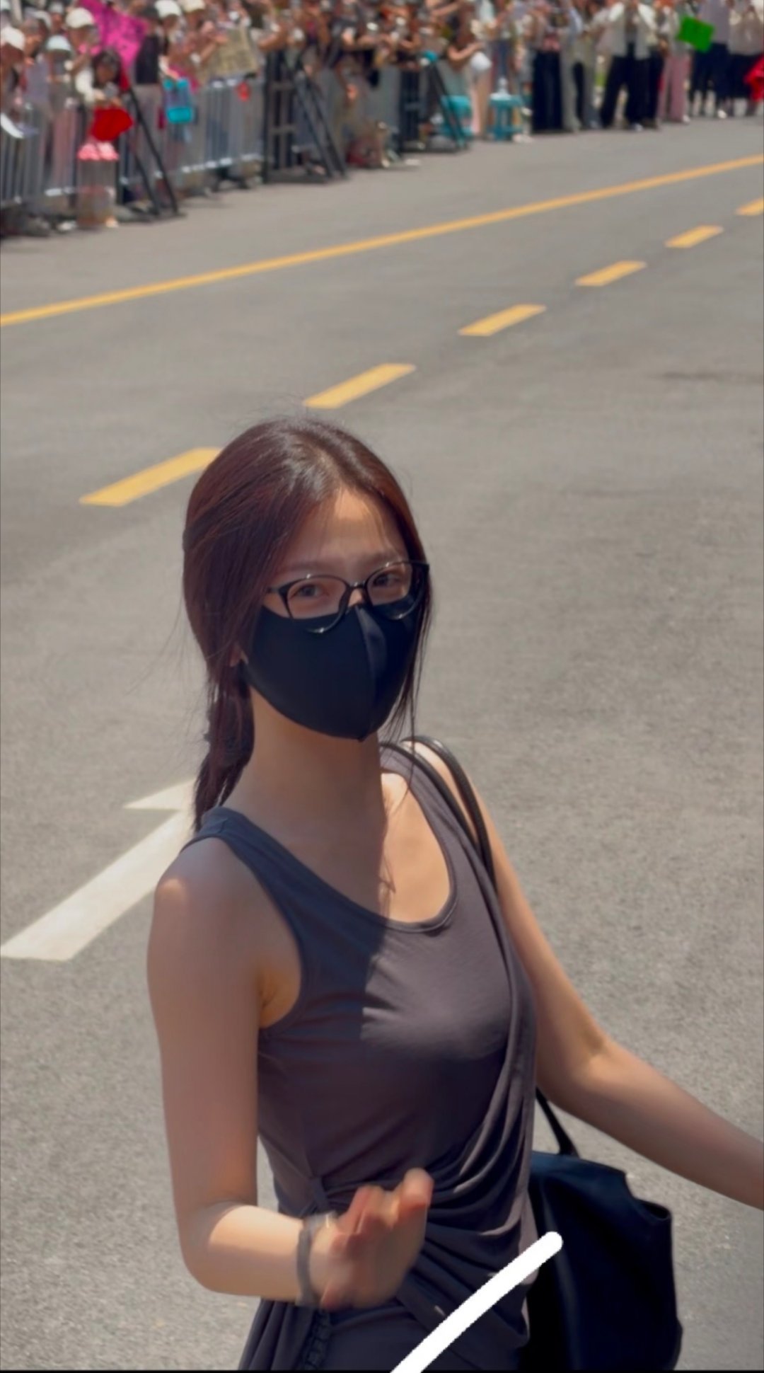 👀 