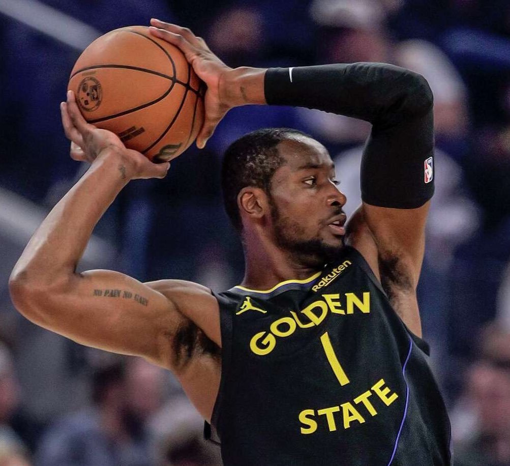 媒体报道称 湖人向勇士报价库明加被拒绝 表示不感兴趣 湖人提供“ 文森特+克莱伯