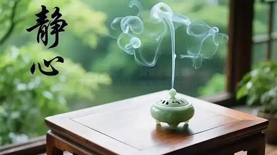 真正的高情商，从来不是能说会道
 
很多人误以为情商是圆滑会说话，
在社会上摸爬