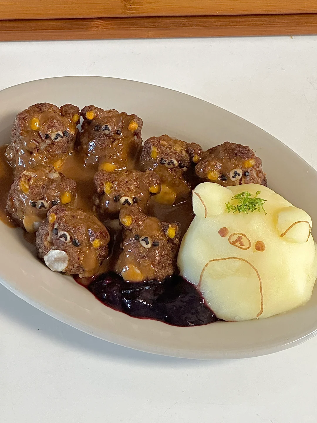 轻松熊瑞典肉丸
