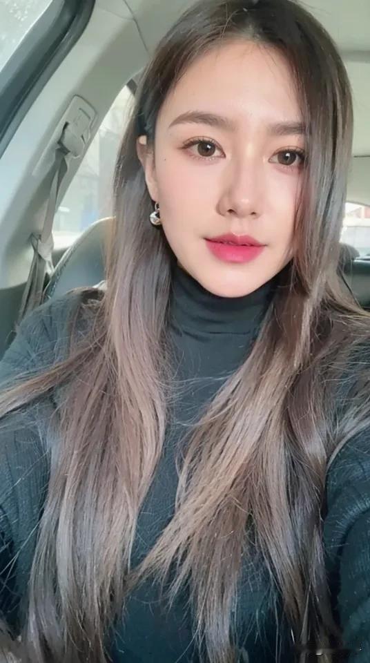 我明白了，
抽烟如同品茶，只有“芙蓉王”能让人一品成主顾；
泡妞则得找到“老板娘