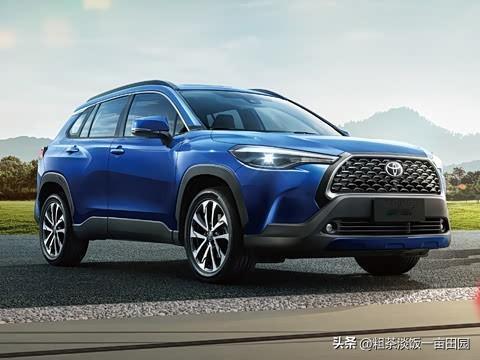 大众卖了16万辆，丰田12.8万，吉利10.6万。
数字挂在榜单最上面。后面跟着