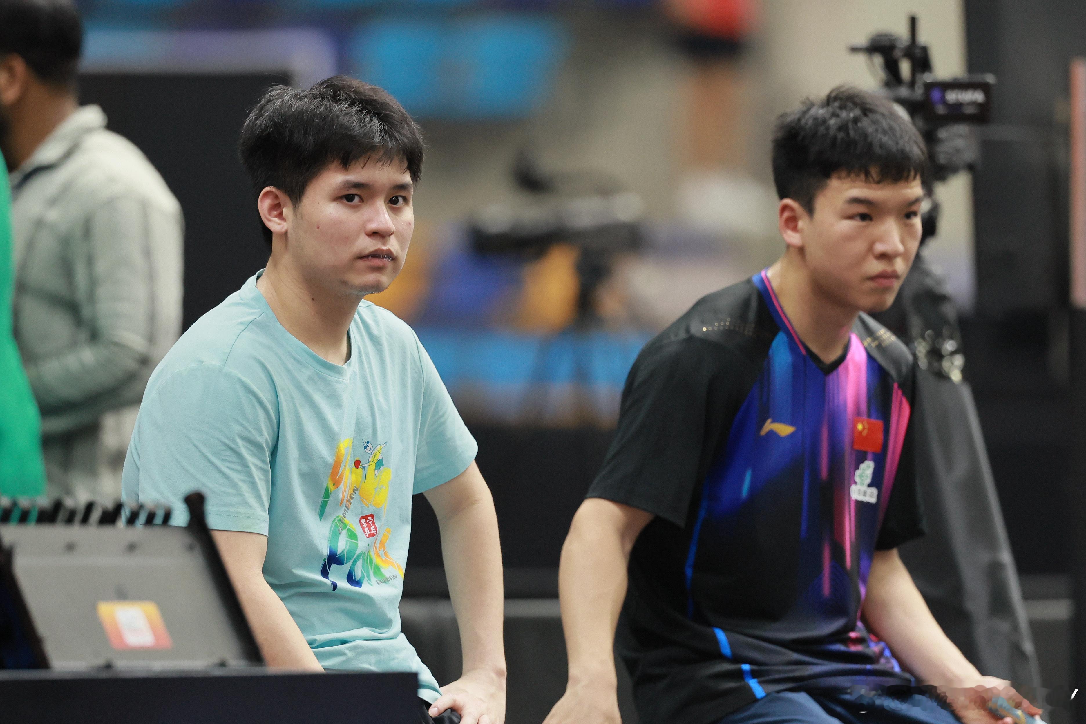 老蒯你说你咋想的 你发私信告诉我呗 关注我七八百天了 ​​​