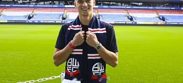 搬运足球情报，给足球爱好者们提供帮助博尔顿VS布拉德福德1博尔顿流浪者在本届英锦